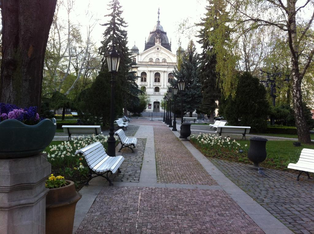 The Heart Of Kosice Apartment Exterior foto